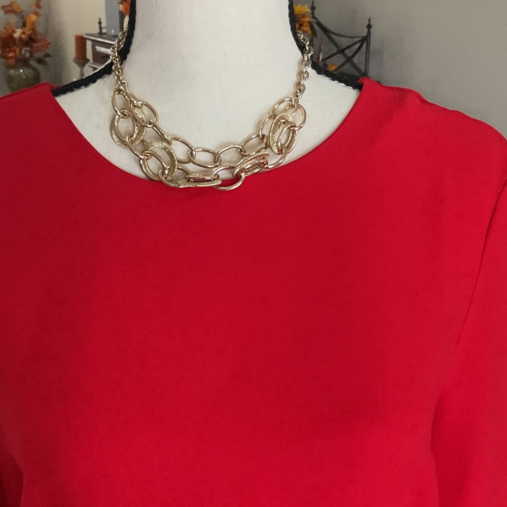 Banana Republic Red dress AND  Tahari jacket, AND gold necklace - Picture 9 of 12